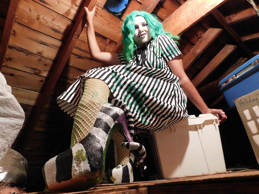 Beetlejuice Cosplay 3